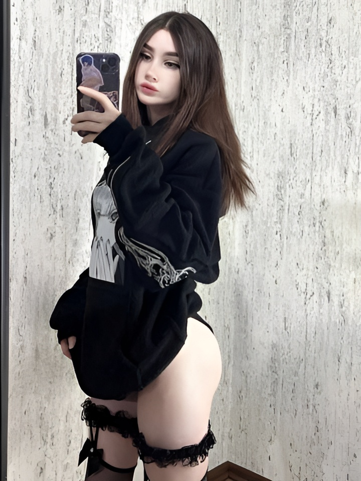 Карина привлекальеная девушка из Оленегорск цена от 5000 руб