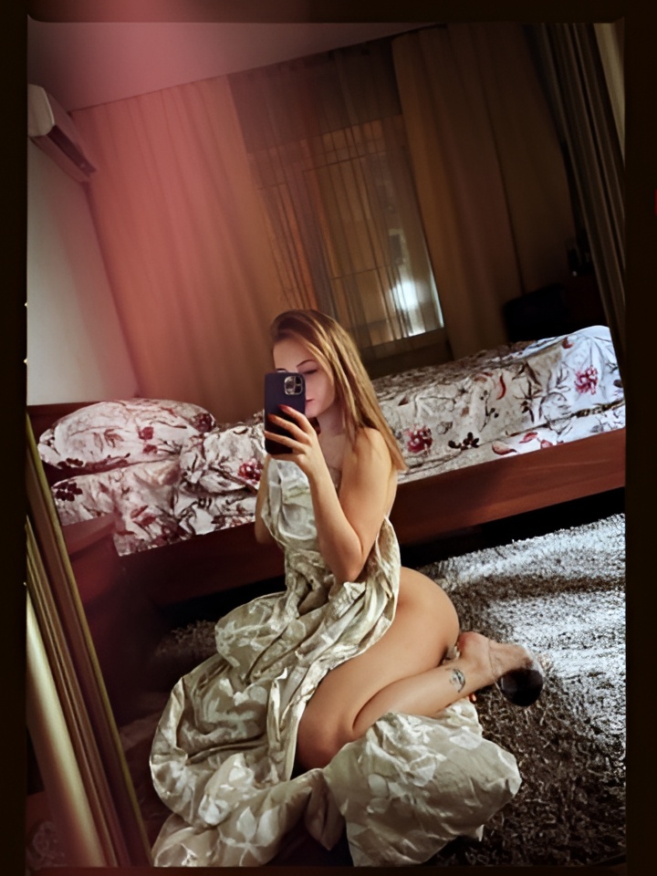 Оксана привлекальеная девушка из Оленегорск цена от 1500 руб