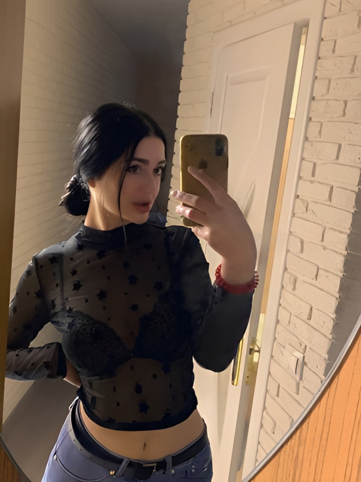 Жасмин привлекальеная девушка из Оленегорск цена от 1500 руб