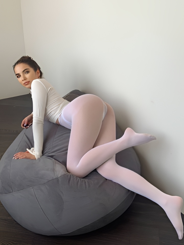 Индивидуалка Лейла, доступна для личного знакомства от 10000 руб