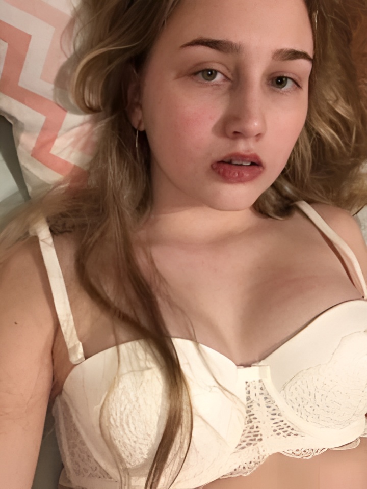 Индивидуалка Лина, доступна для личного знакомства от 10000 руб