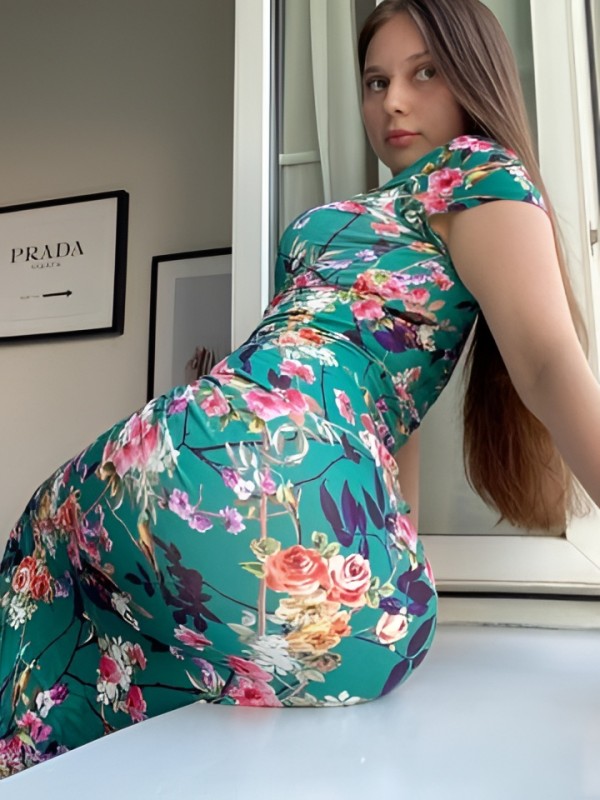 Лолита привлекательная девушка из Оленегорск цена от 1500 руб