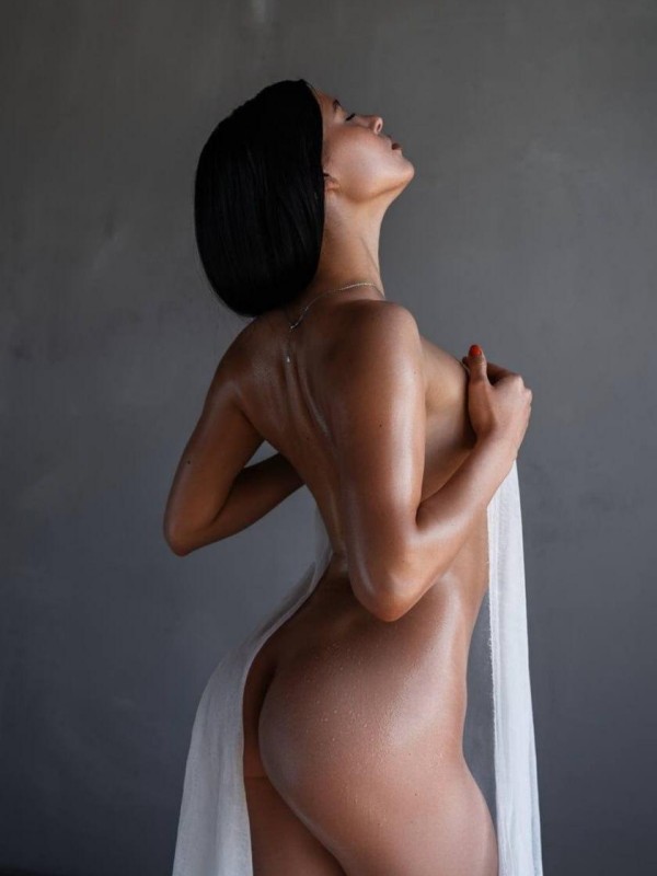 Леночка привлекательная девушка из Оленегорск цена от 7000 руб